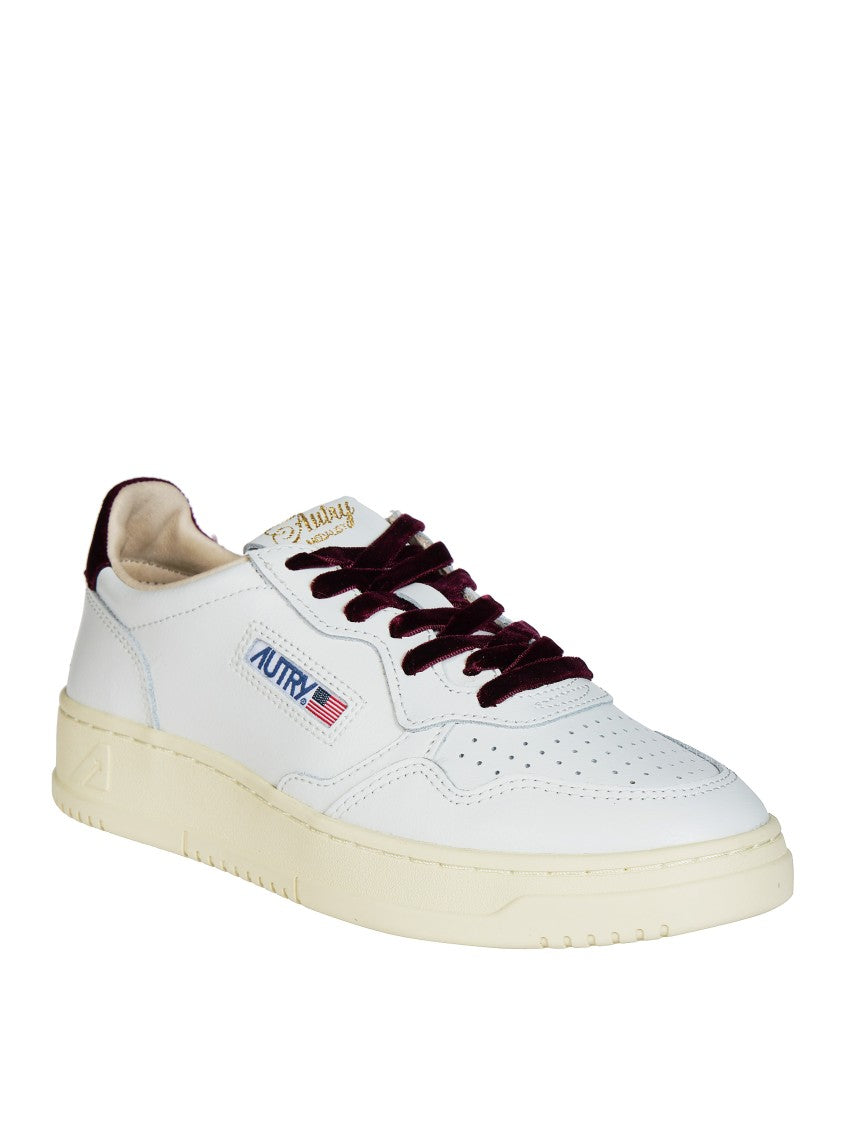 Autry White Medalist Low Leather Sneakers