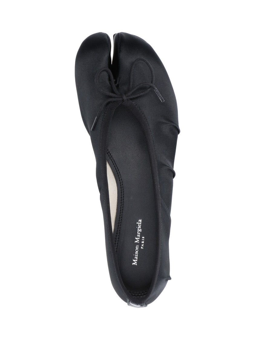 Maison Margiela Black Flats With Rounded Toe And Low-Profile Sole