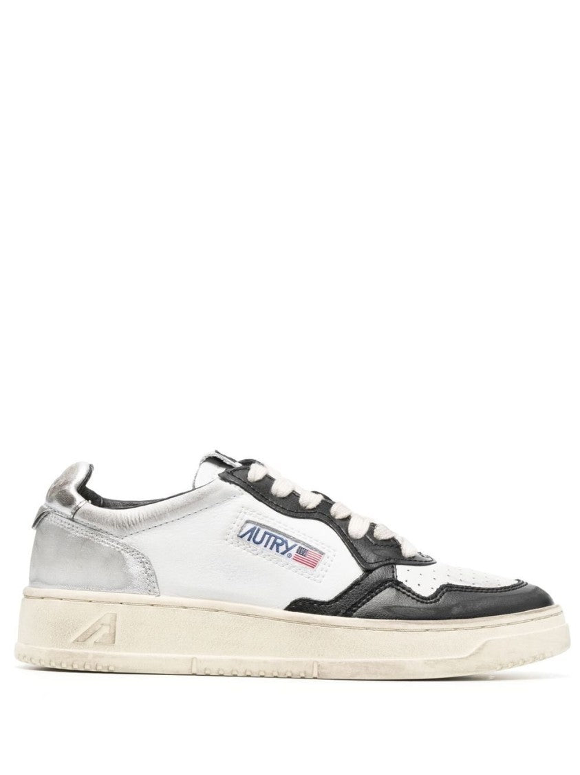 Autry Calf Leather Low-Top Sneakers