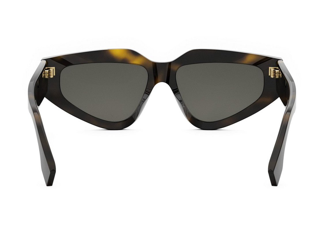 Fendi Fe40163u Bold Oversized Tortoiseshell Cat-Eye Sunglasses