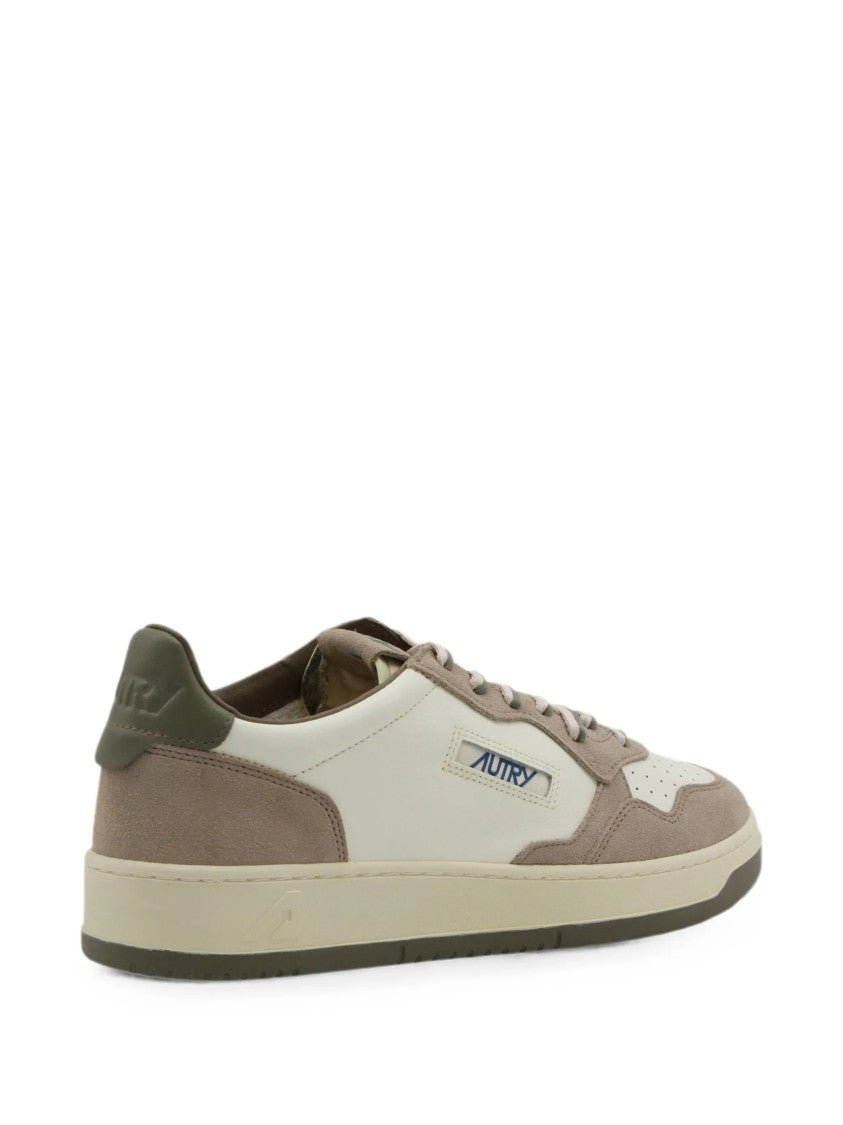 Autry Medalist Low Perforated Leather Sneakers