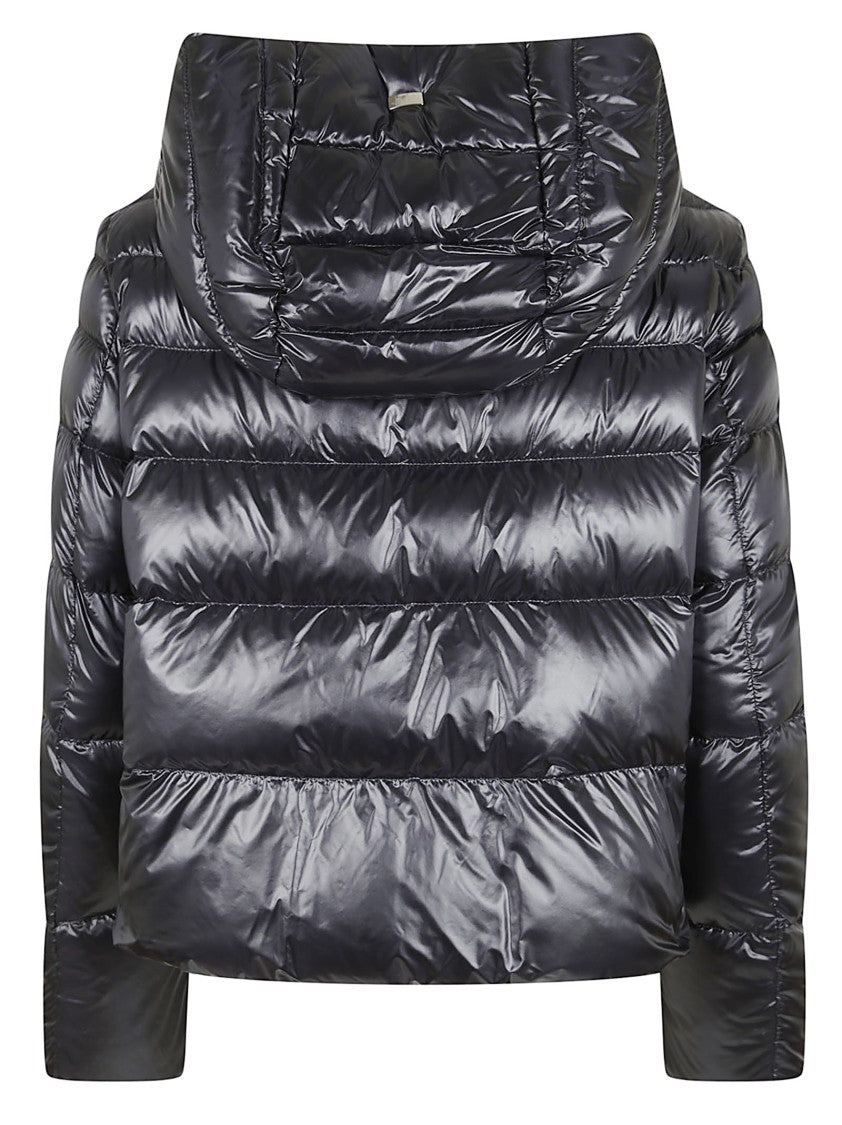Herno Shiny Black Puffer Jacket With High Collar And Cropped Fit