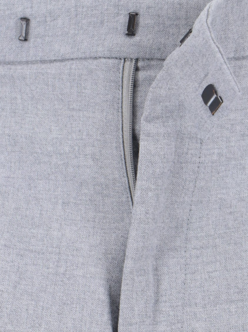 Cruna Straight-Leg Grey Trousers With Structured Waistband