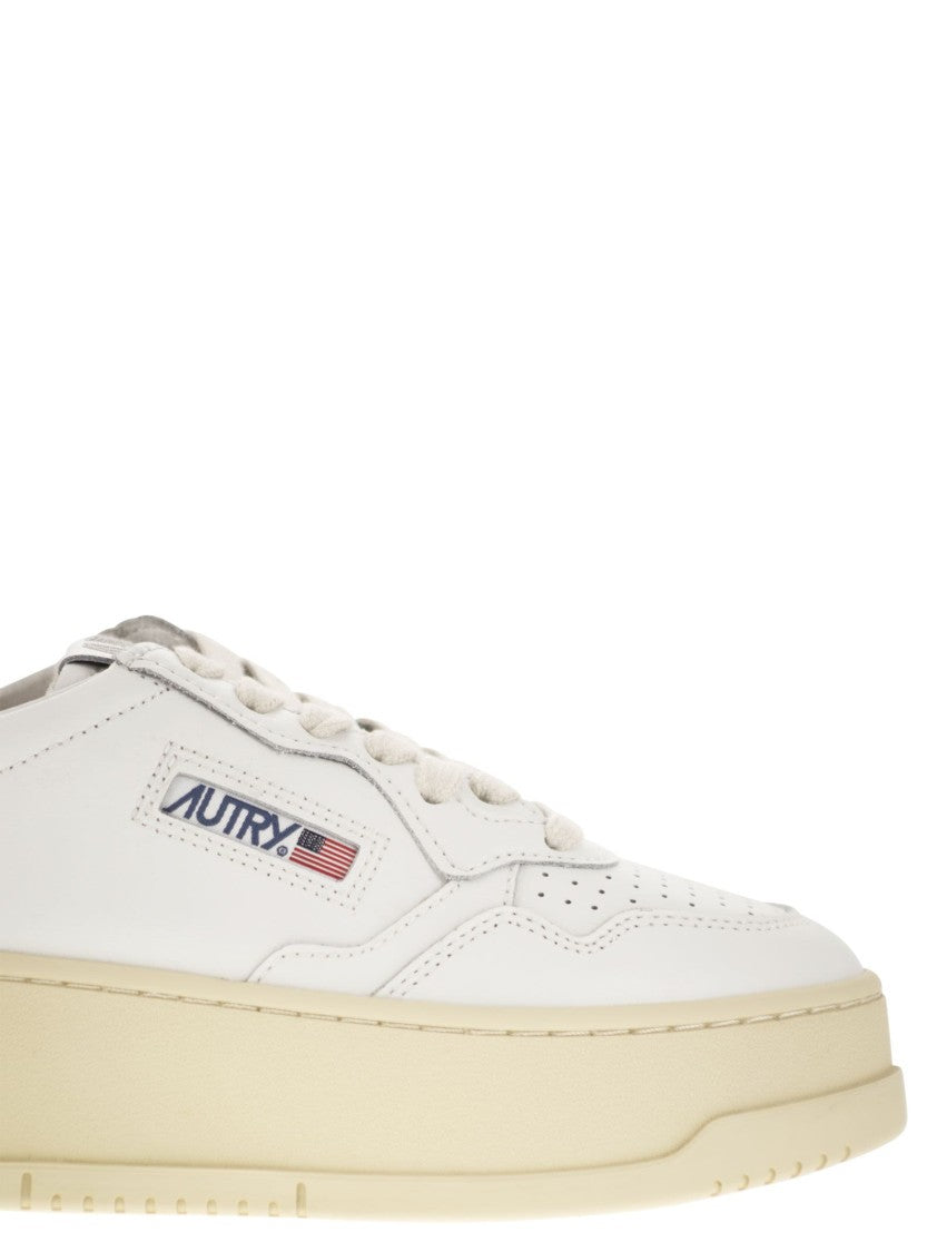 Autry Medalist Platform - Leather Trainers