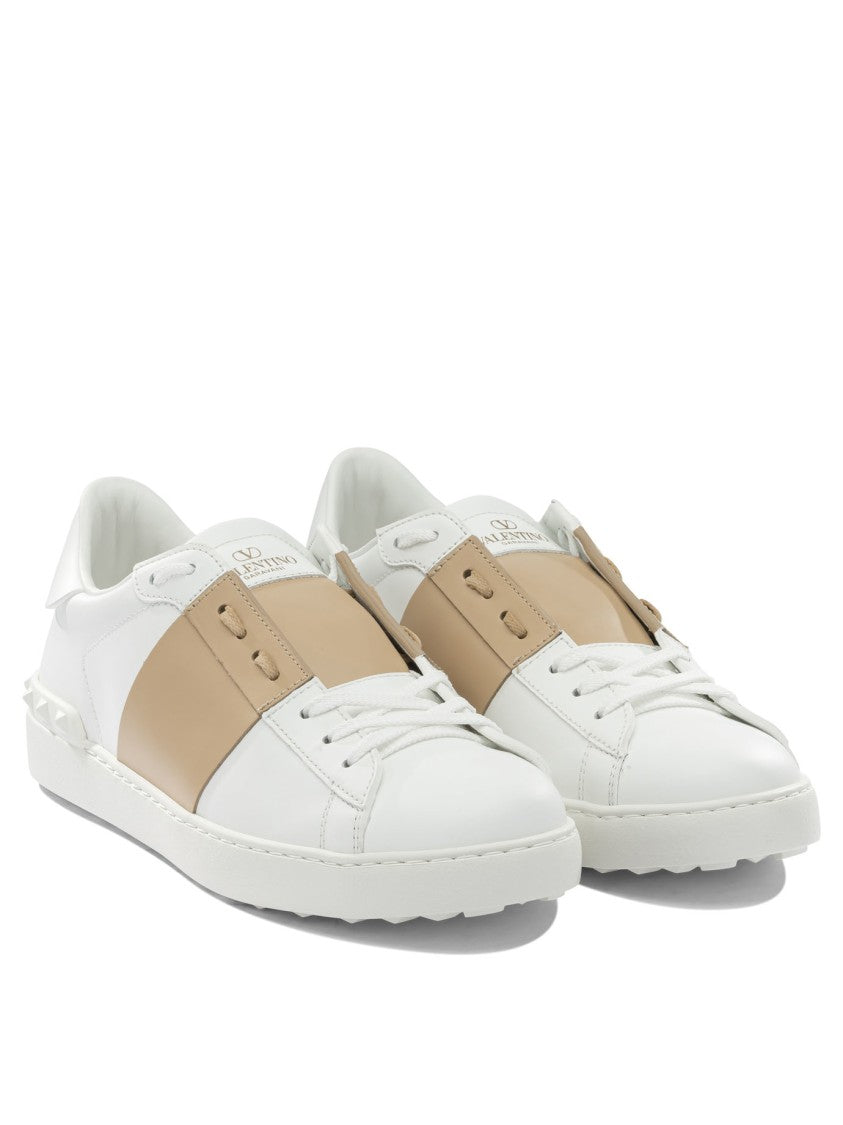 Valentino Garavani Low-Top Sneakers With Contrasting Leather Band And Stud Detailing