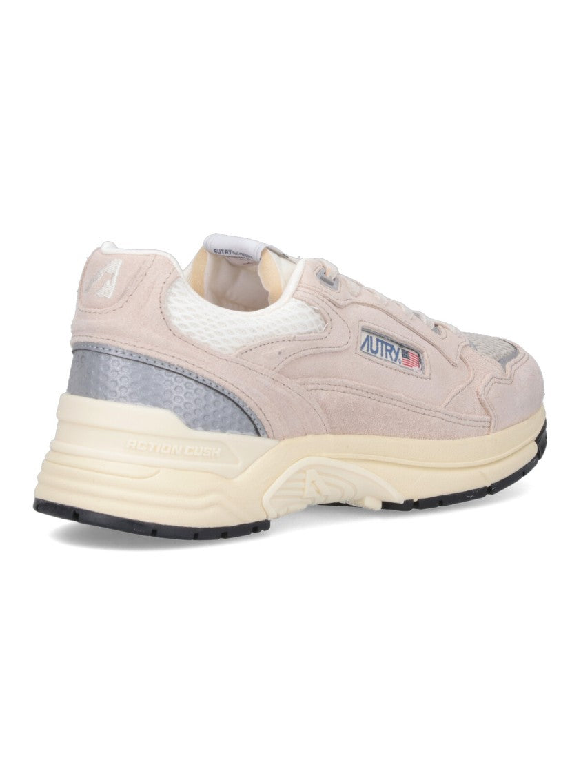 Autry "Hyperway" Sneakers – Cream