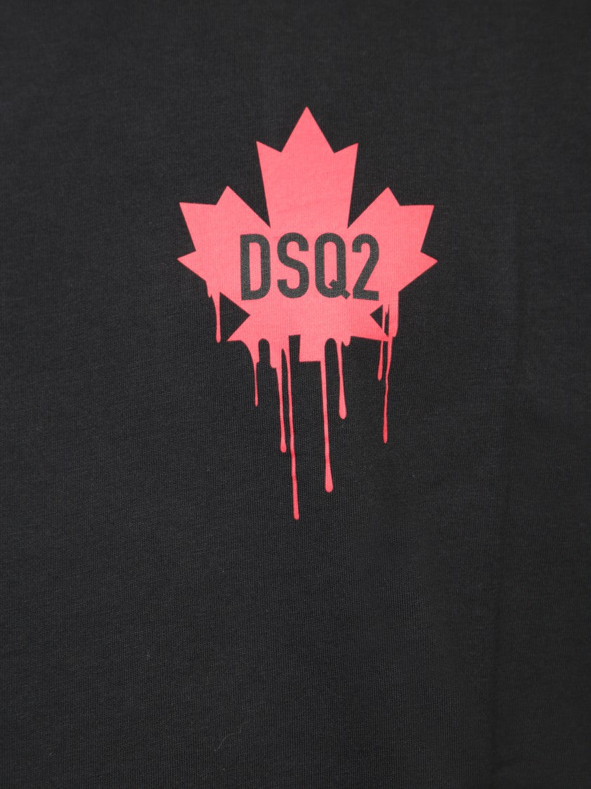 Dsquared2 Black Short-Sleeve T-Shirt Maple Leaf Graphic