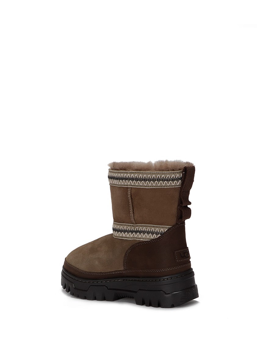 Ugg Mini Trailgazer Ankle Boots