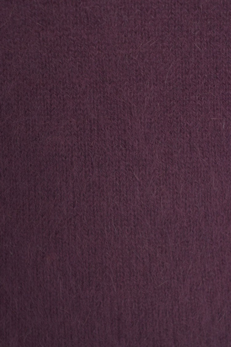 Roberto Collina V-Neck Sweater With Soft Texture And Timeless Design