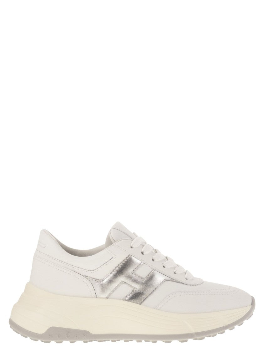Hogan Hi-Fi Trainers With Side H