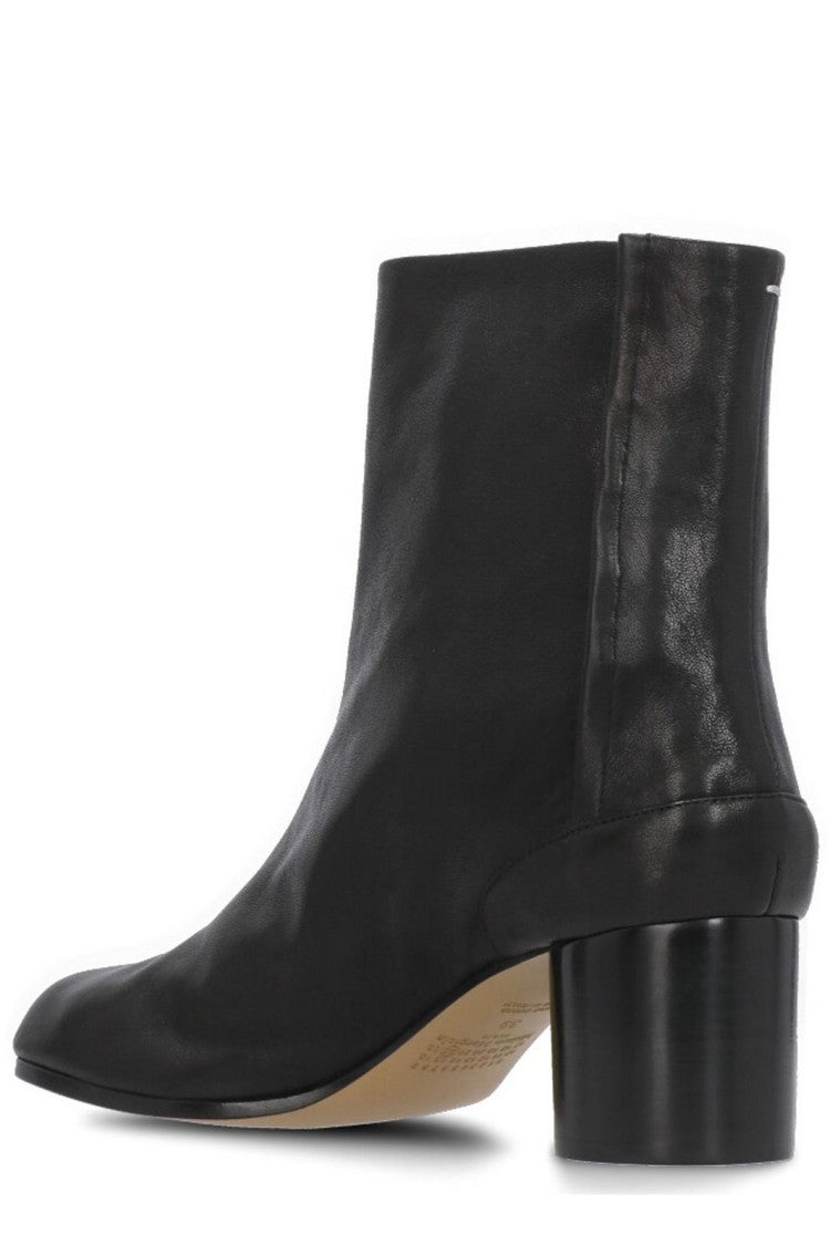 Maison Margiela Glossy Leather Ankle Boots With Split-Toe Design