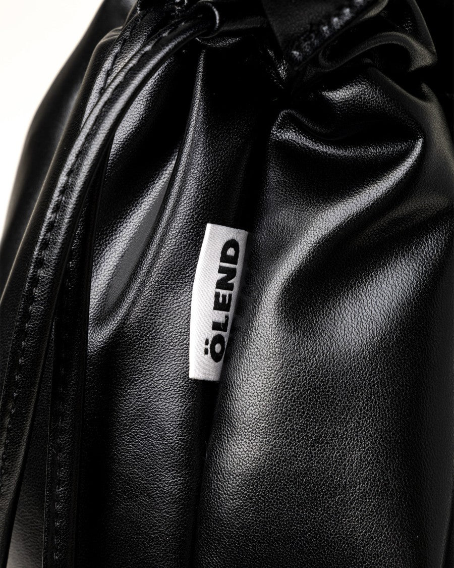 Olend Black Bag With Padded Handles