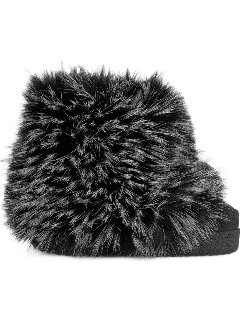 Inuikii Shearling Low-Profile Footwear With Plush Texture
