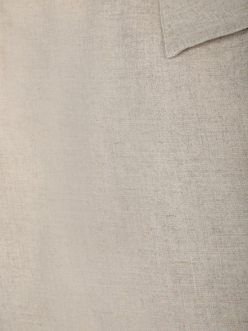 Tagliatore Relaxed Fit Linen Shirt With V-Neck Design