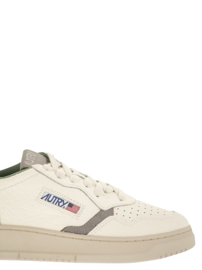 Autry Medalist Low - Leather Trainers