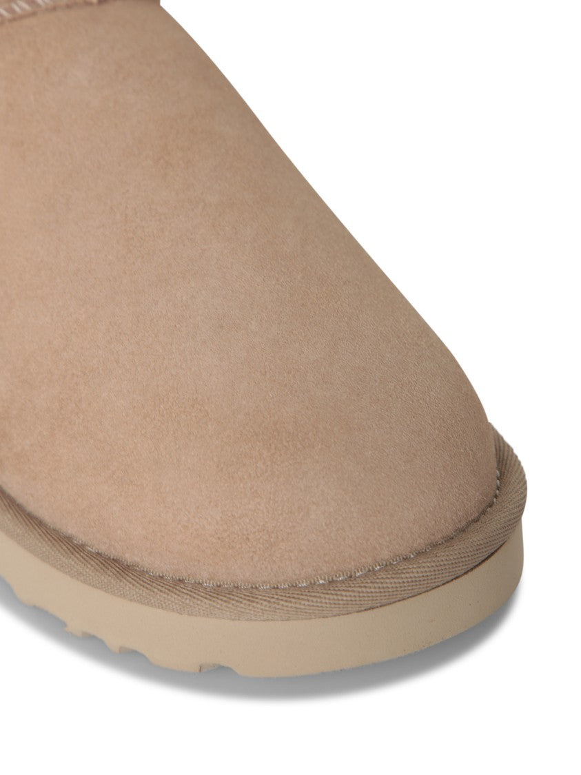 Ugg Soft Suede Ankle Boots With Plush Lining