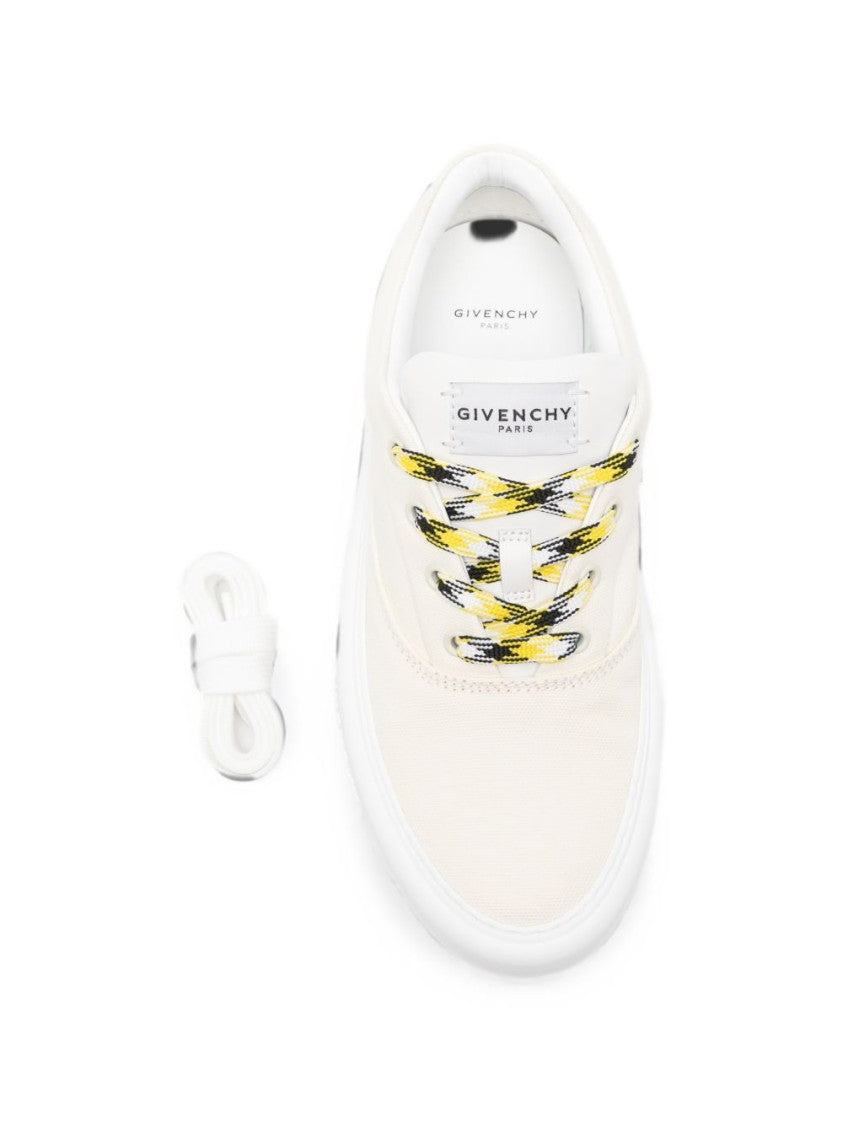 Givenchy Black Minimalist Contrasting Laces Sneakers