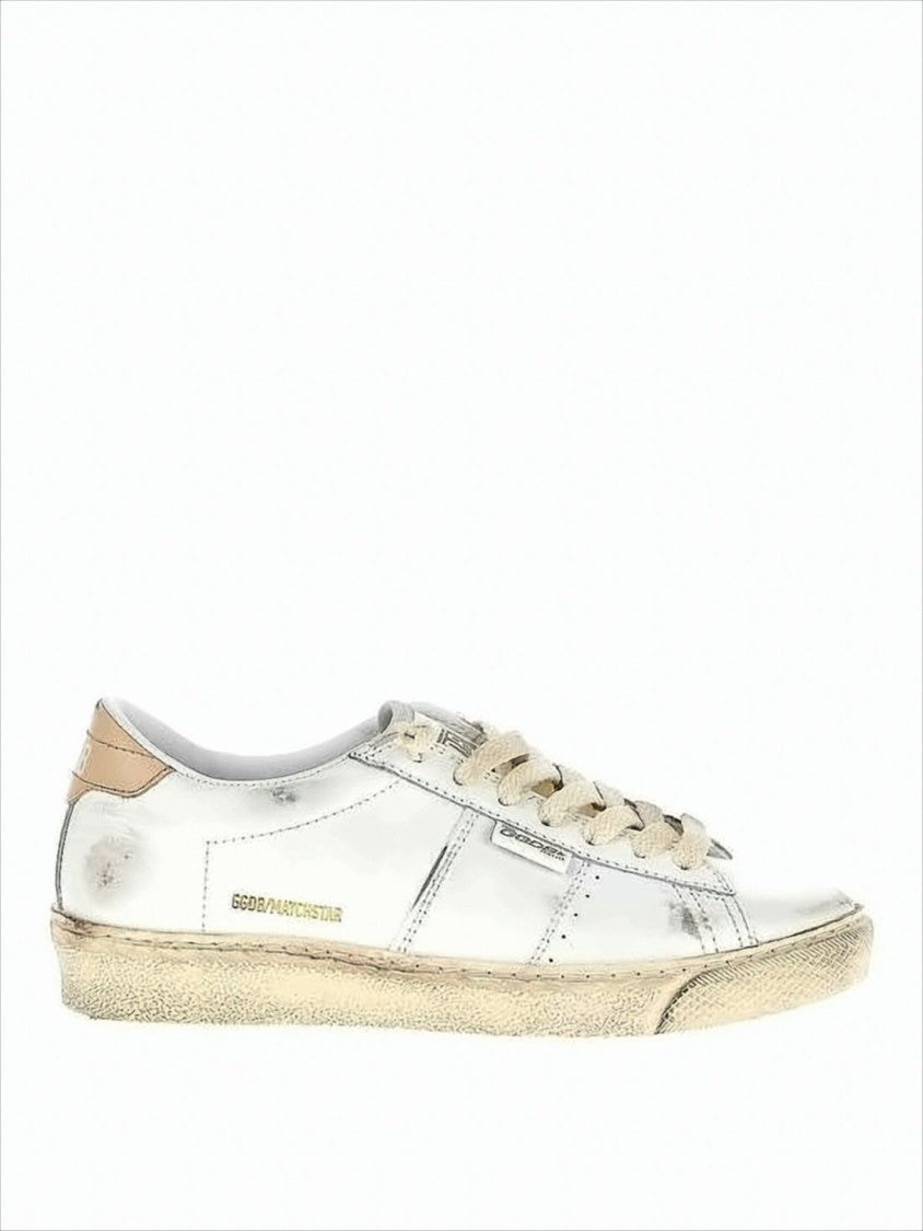 Golden Goose Distressed White Leather Low-Top Sneakers With Vintage Aesthetic