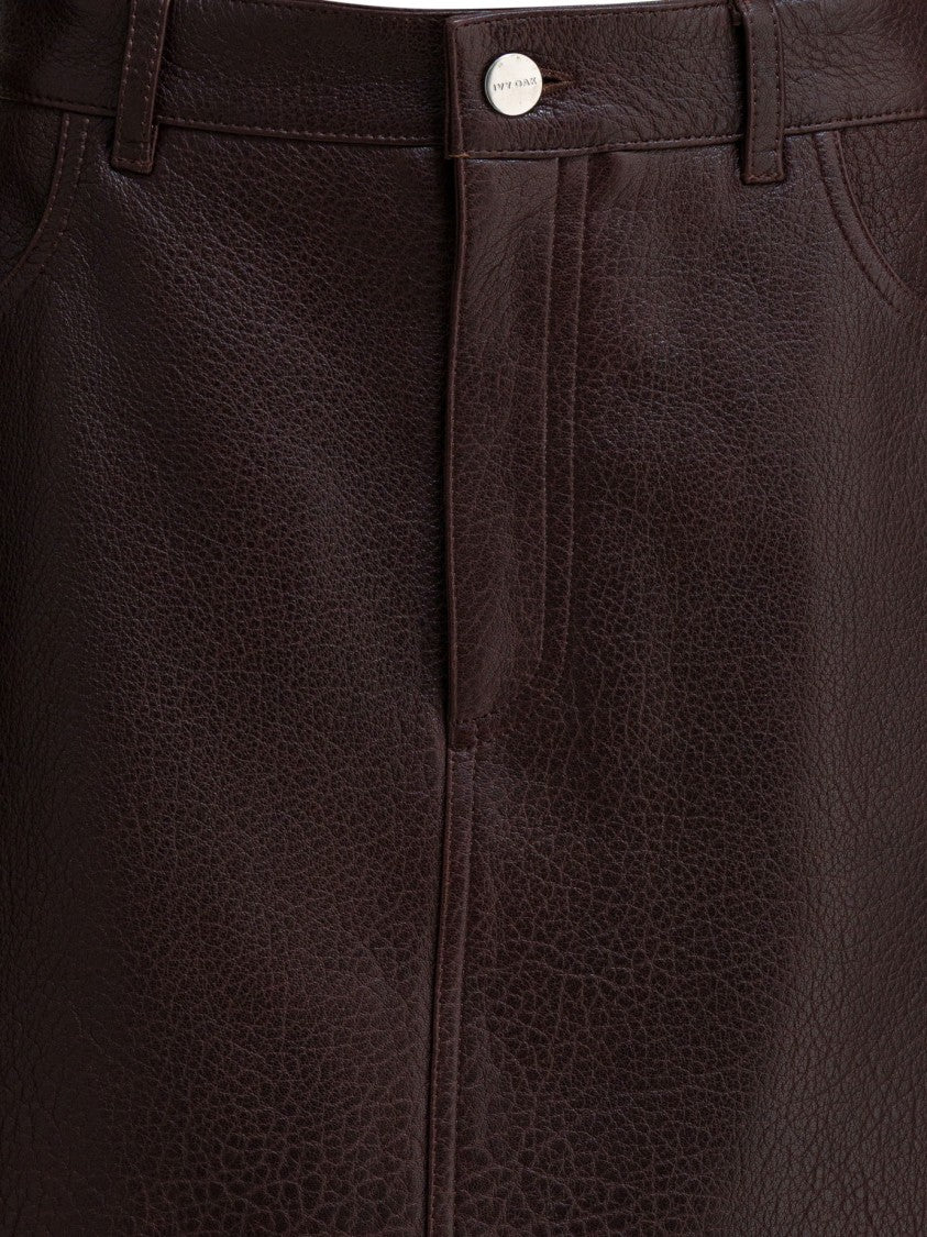 Ivy & Oak Bordeaux Leather Skirt With Fitted Silhouette