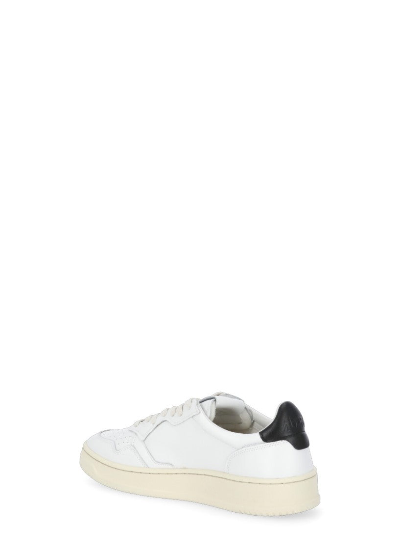 Autry Medalist Low Sneakers