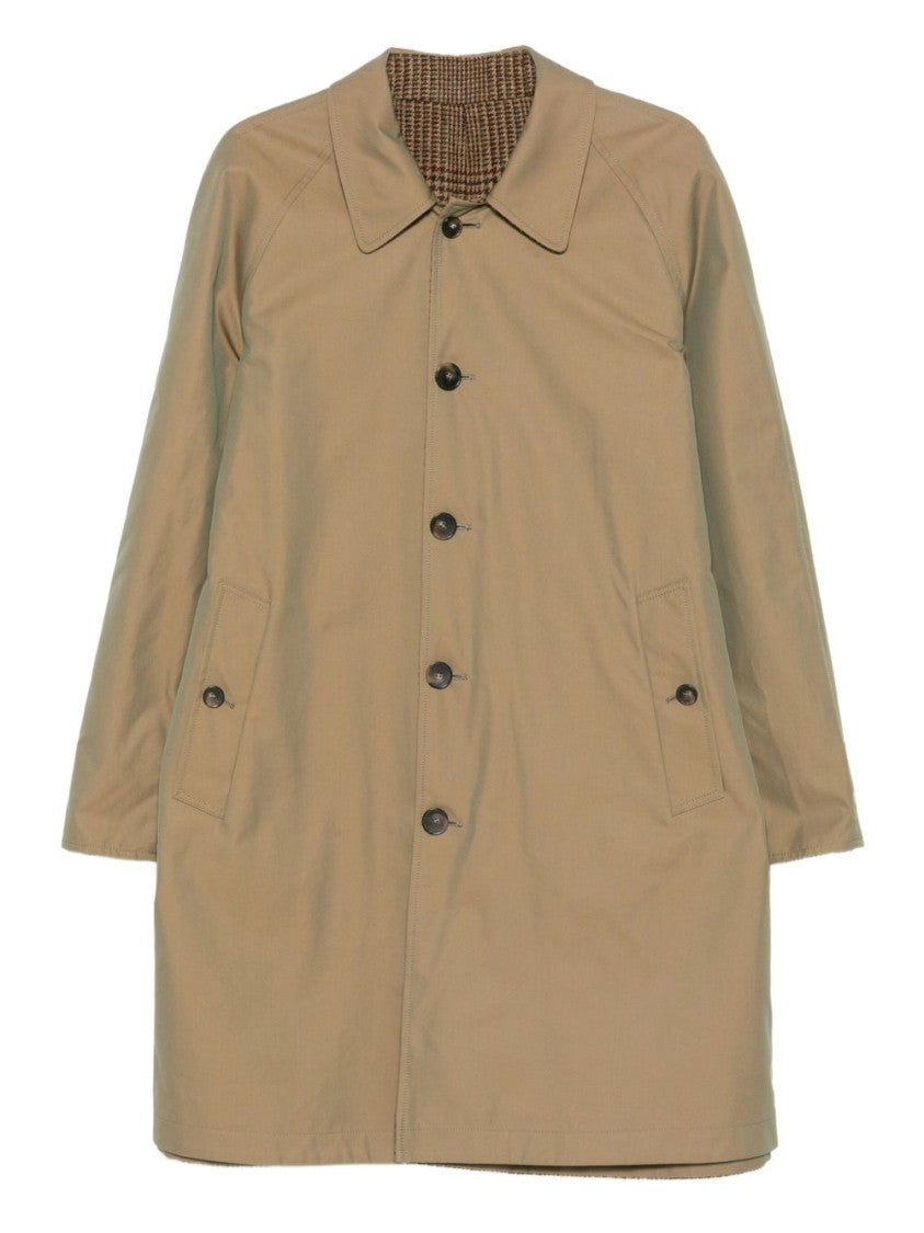 L'impermeabile Tailored Green Overcoat With Classic Silhouette