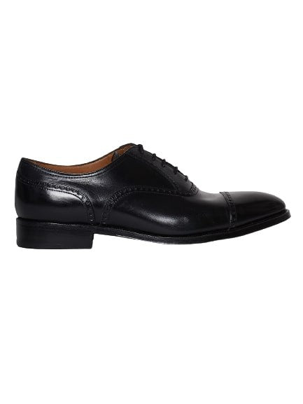 Gravati Hand-Sewn Laced Shoe, Oxford Model