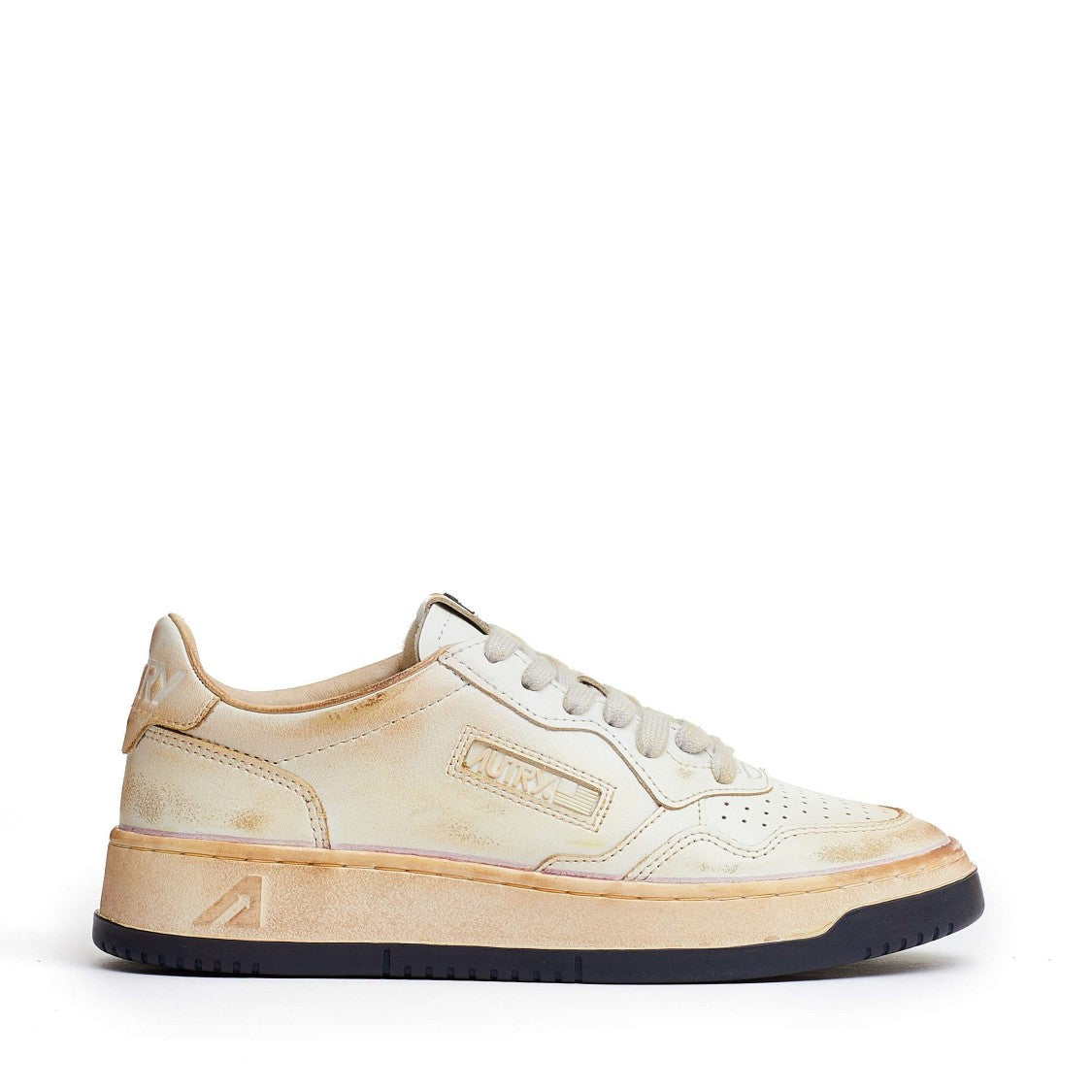 Autry Beige White Medalist Low Leather Sneakers