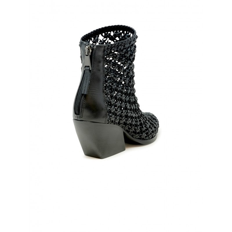 Elena Iachi E4037 Black Leather Ankle Boots