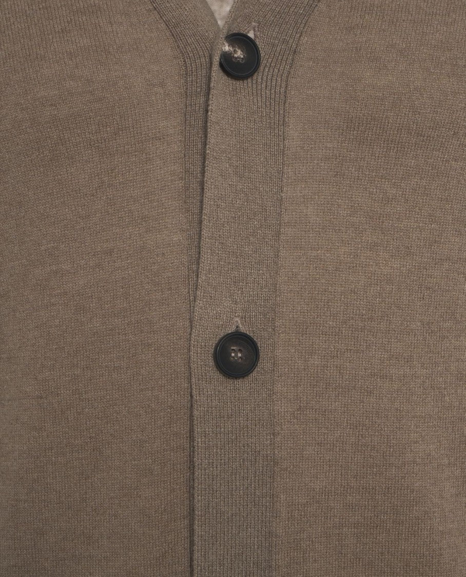 Gender V-Neck Cardigan With Timeless Button Closure And Ribbed Detailing