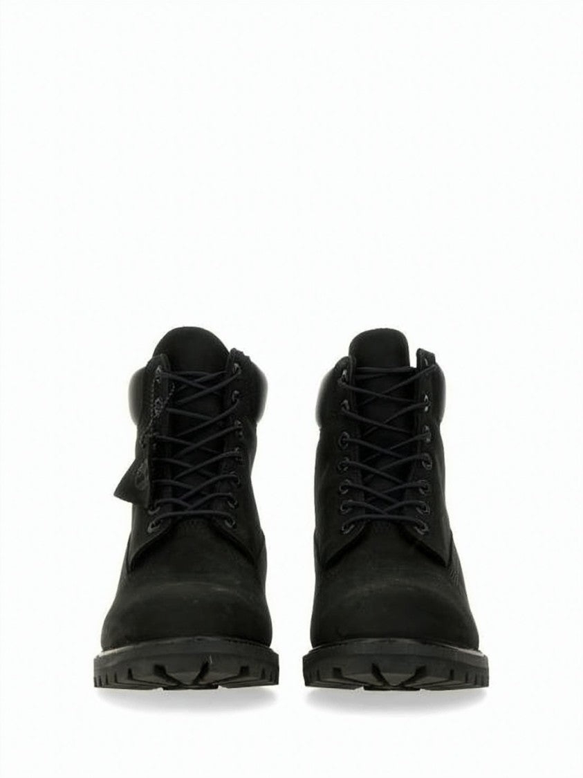 Timberland Durable Black Ankle Boots With Padded Collar And Rugged Sole