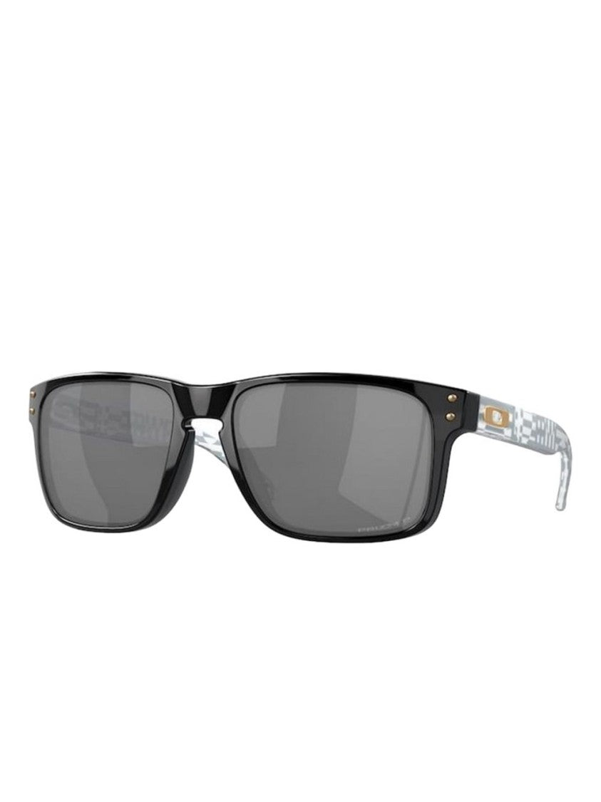 Oakley Holbrook Sunglasses With Iridium Finish And Polarized Options