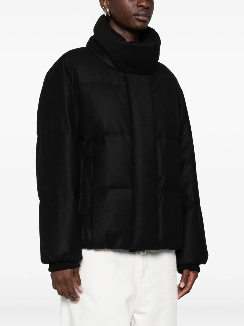Duno Black Boxy Cropped Quilted Down Jacket