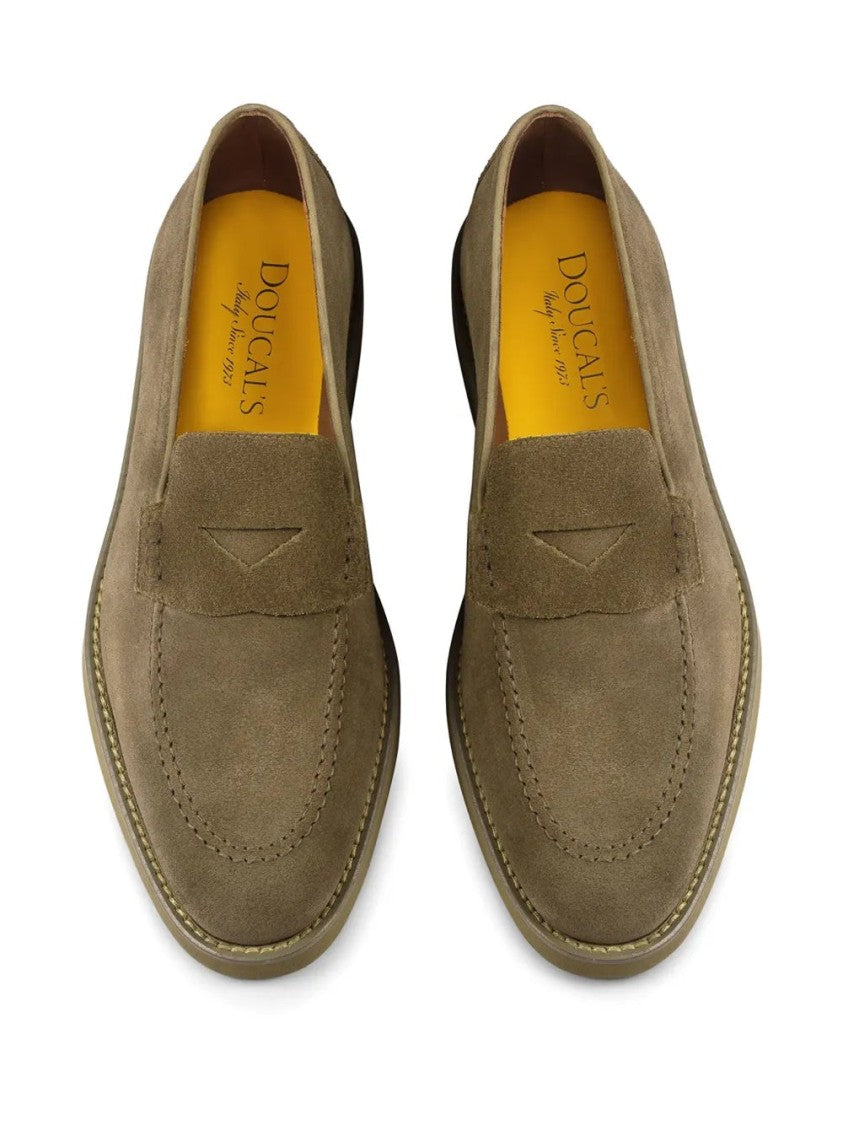 Doucal's Closed Suede Loafers With Stitched Detail