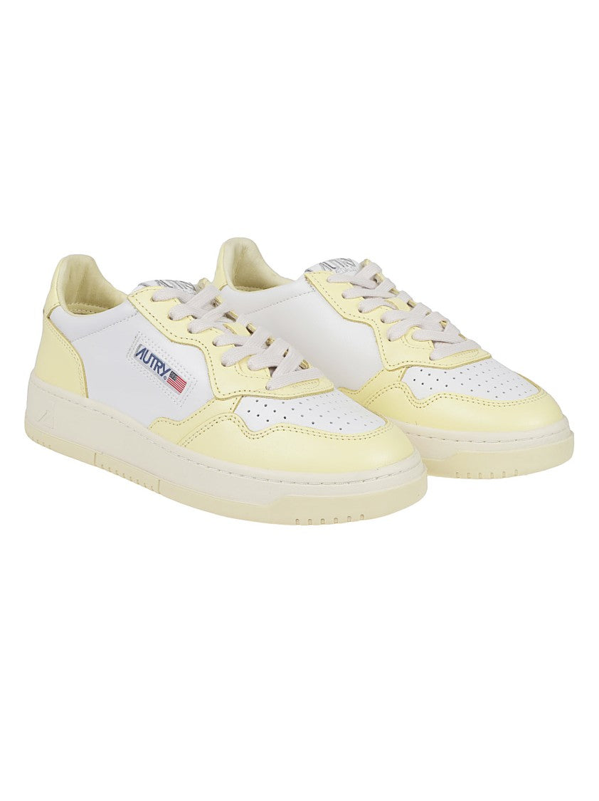 Autry Medalist Low Smooth Calf Leather Sneakers