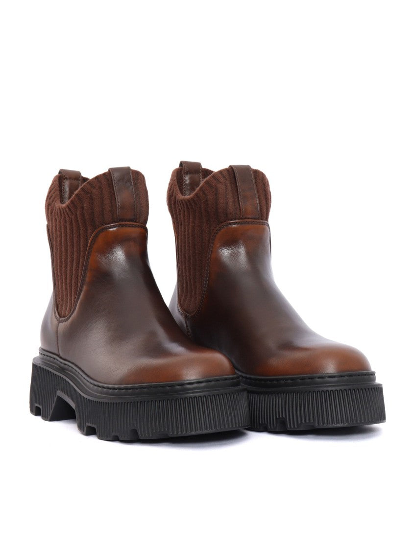 Santoni Brown Calfskin Mountain Boot With Ribbed Ankle Panel