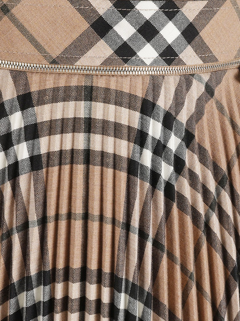 Burberry Pleated Check Pattern Skirt