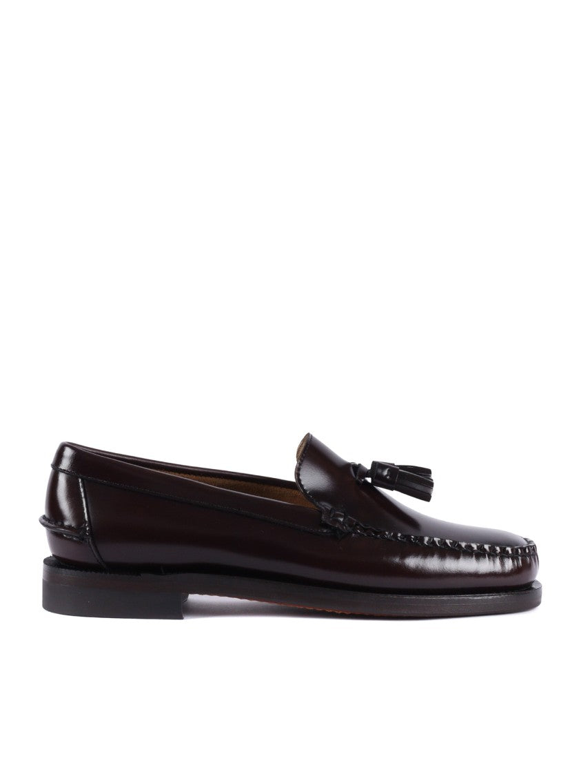 Sebago Handcrafted Brown Leather Moccasin With Traditional Detailing