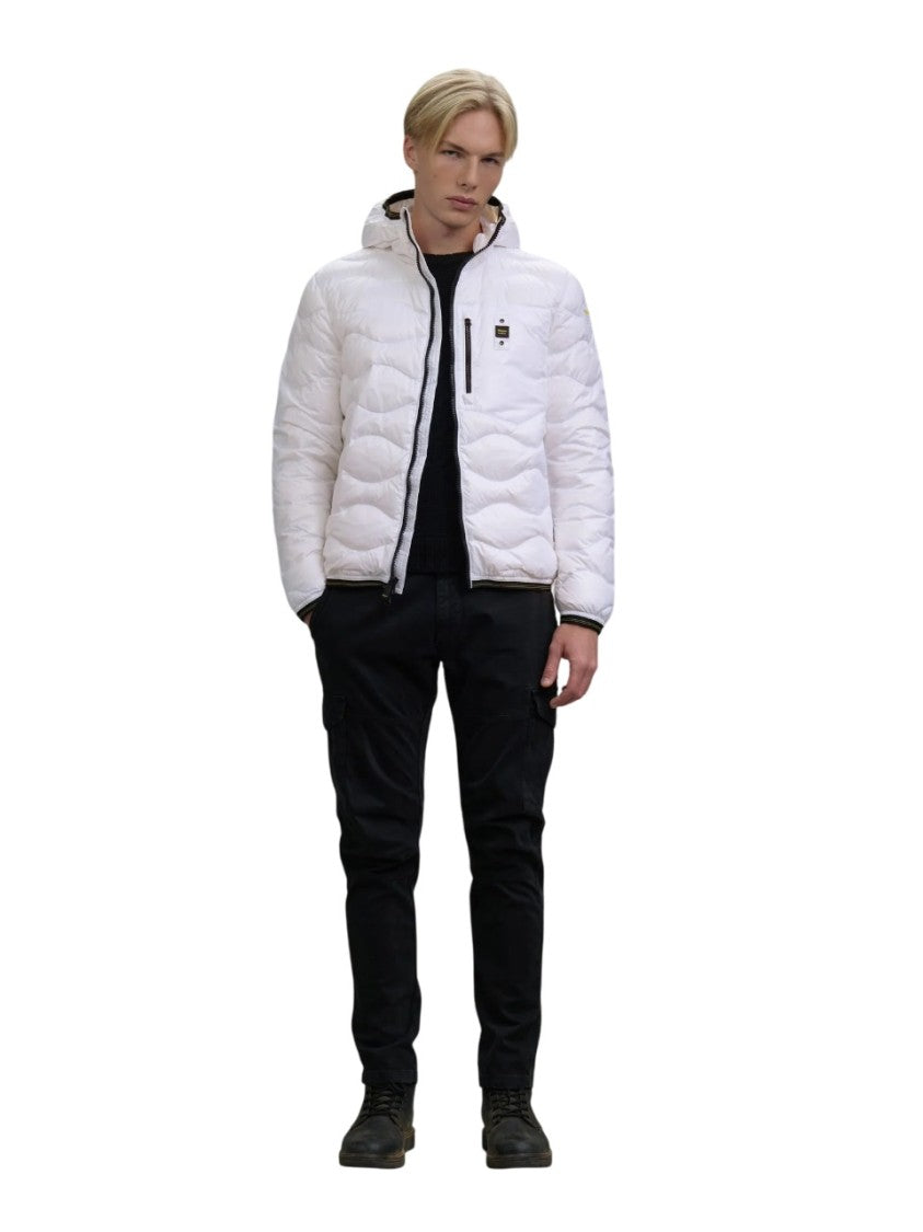 Blauer Quilted Down Jacket With Wave Pattern