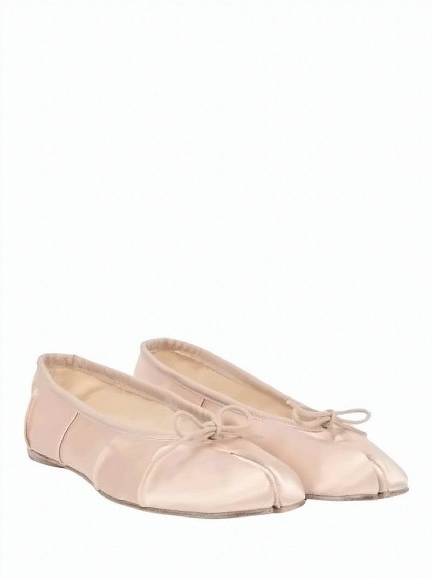 Maison Margiela Flat Shoes With Distinctive Split-Toe Design