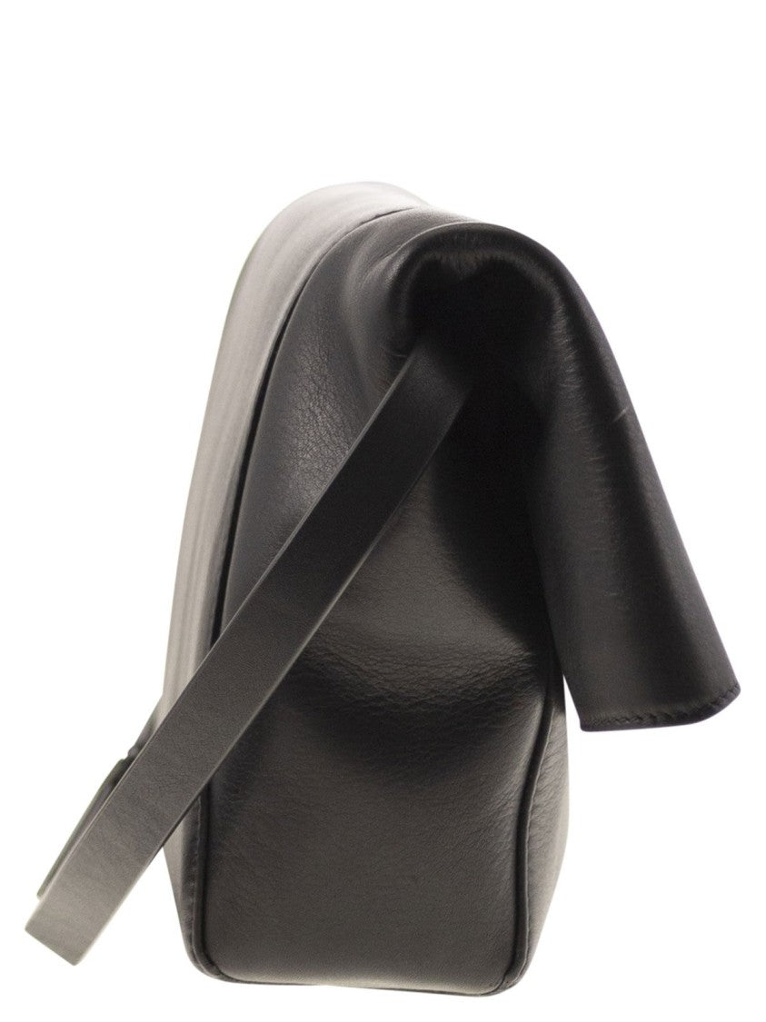 Max Mara Structured Black Bag With Smooth Finish