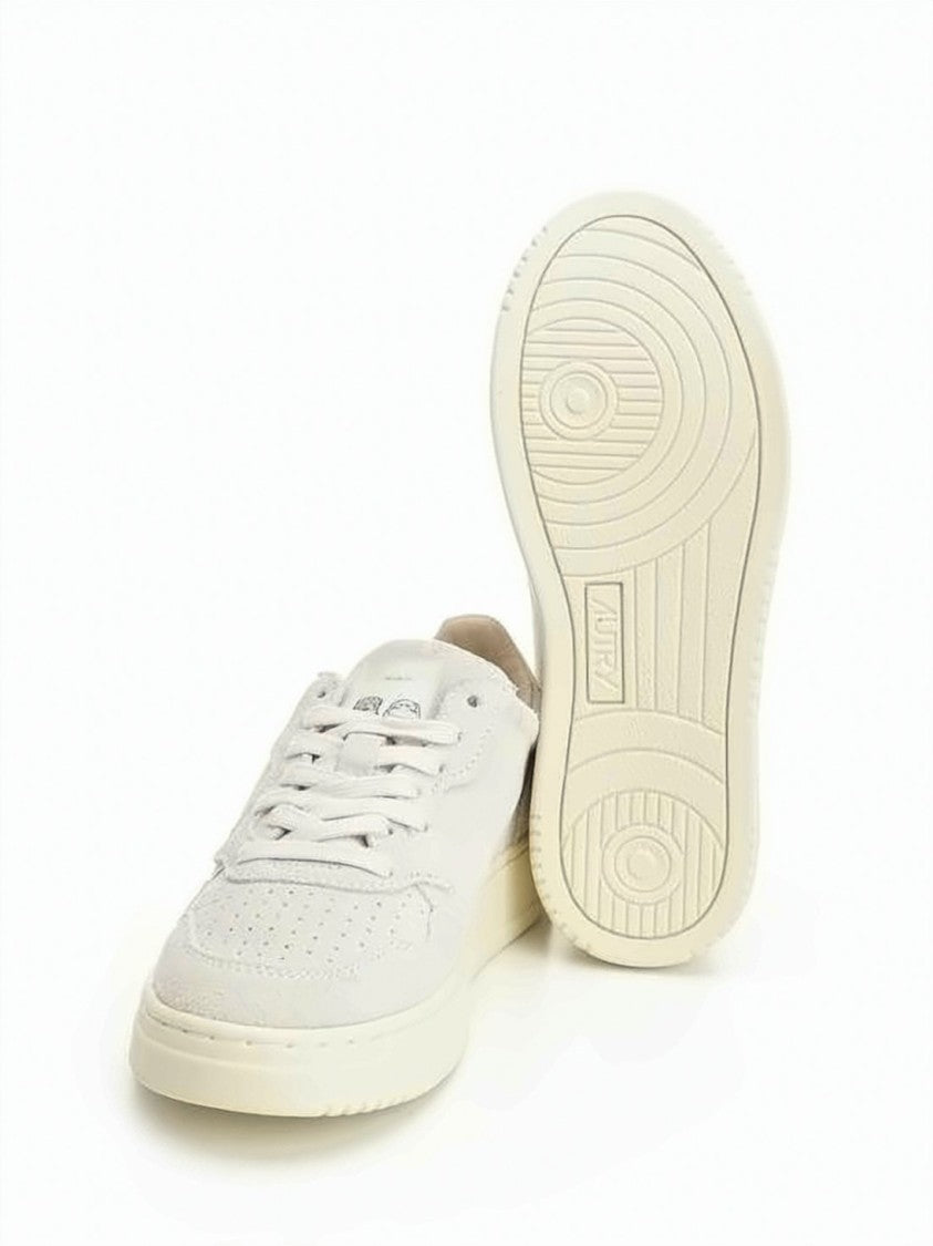Autry Suede Upper Low-Top Sneakers With Minimalist Design
