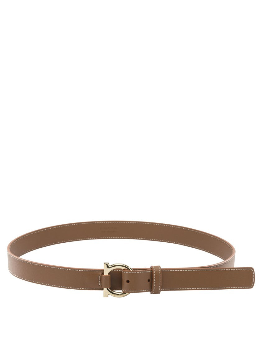 Ferragamo Gancini Leather Belt With Distinctive Gold Buckle