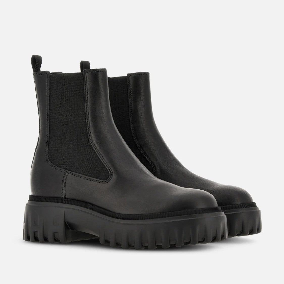 Hogan H700 Ankle Boots With Modern Silhouette