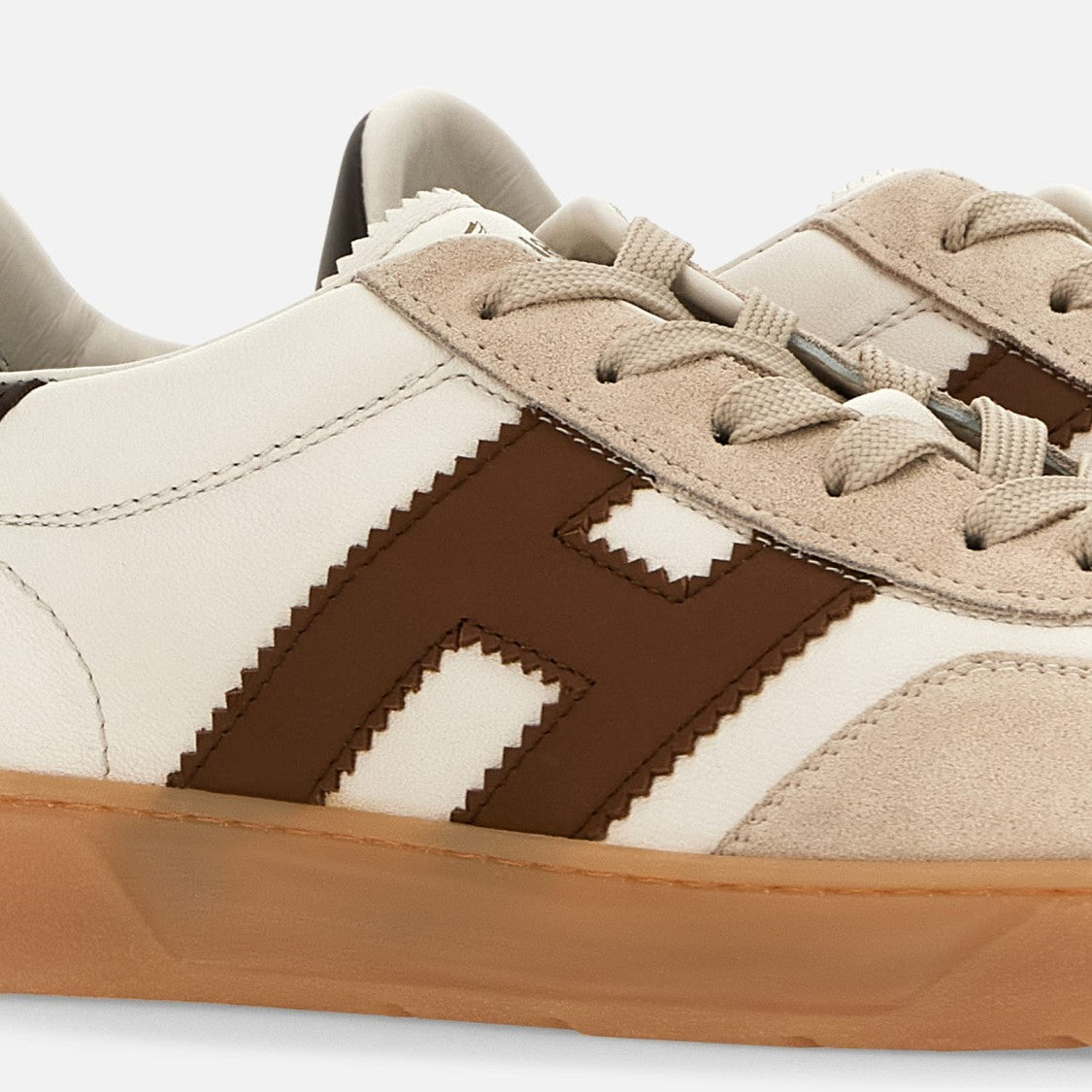 Hogan Cool H Sneakers With Elegant Ivory