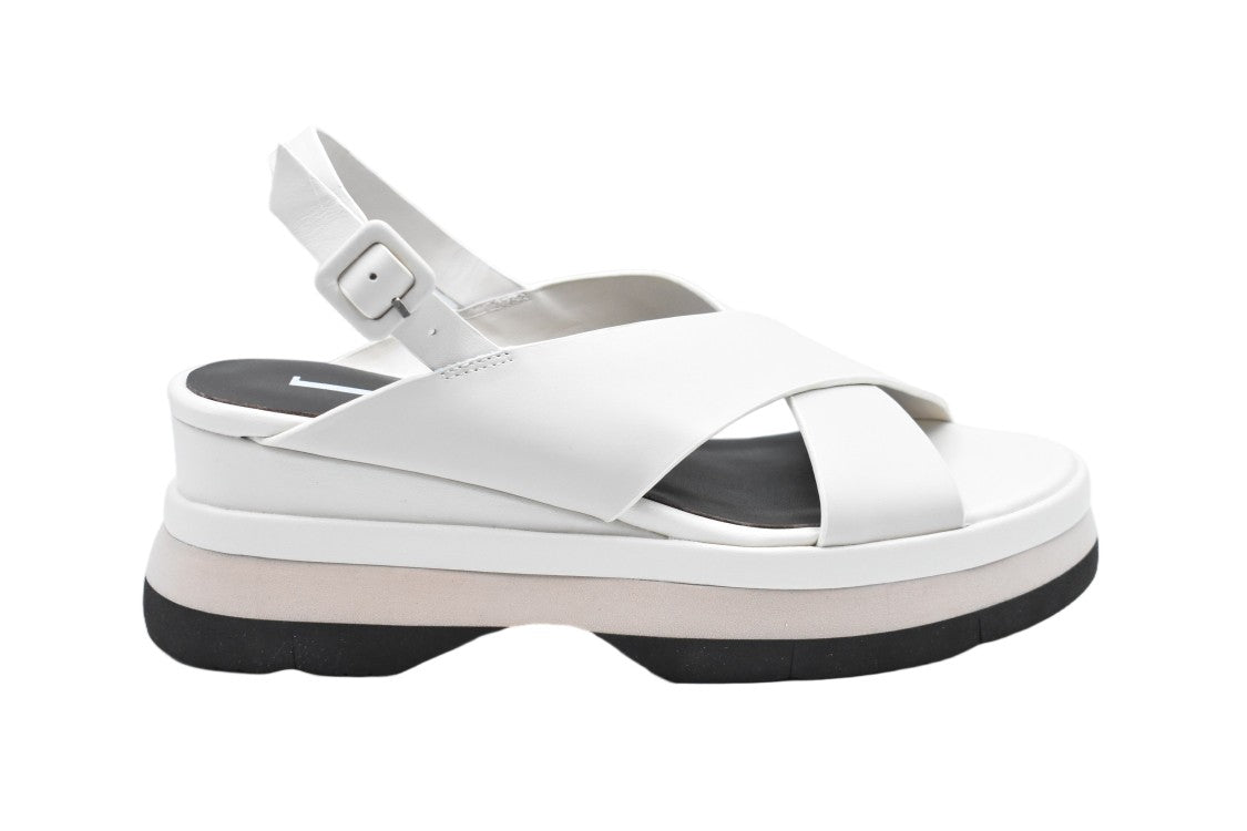 Jeannot Off White Laced Comfort Elegance Shoes
