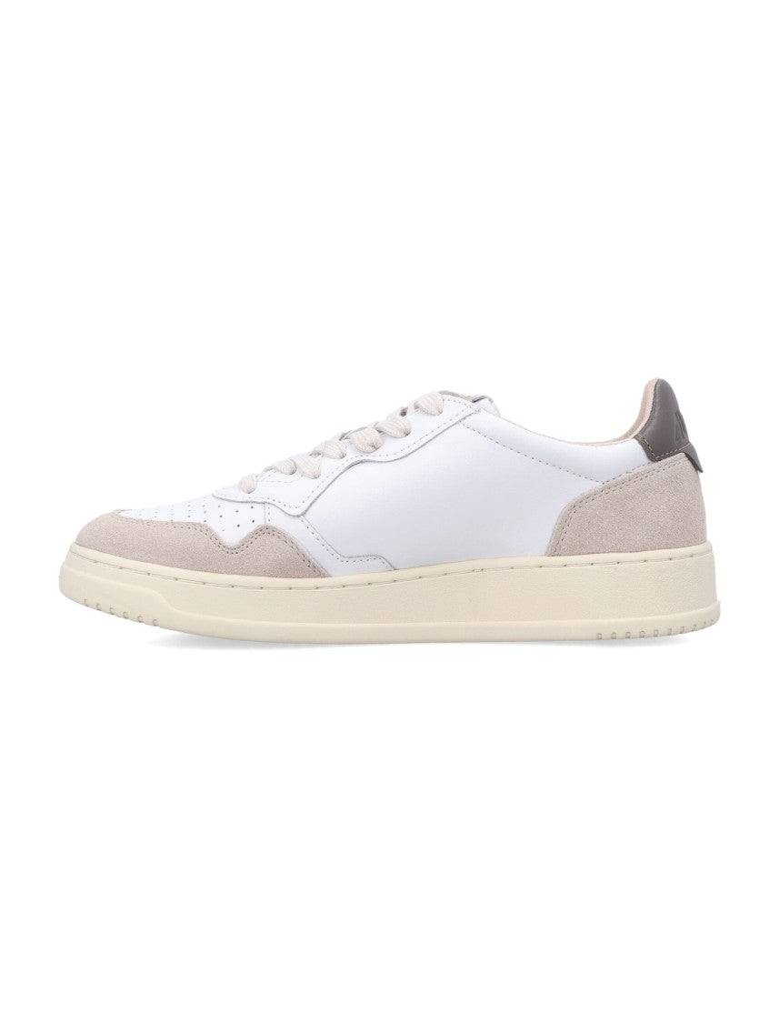 Autry Medalist Low-Top Sneakers