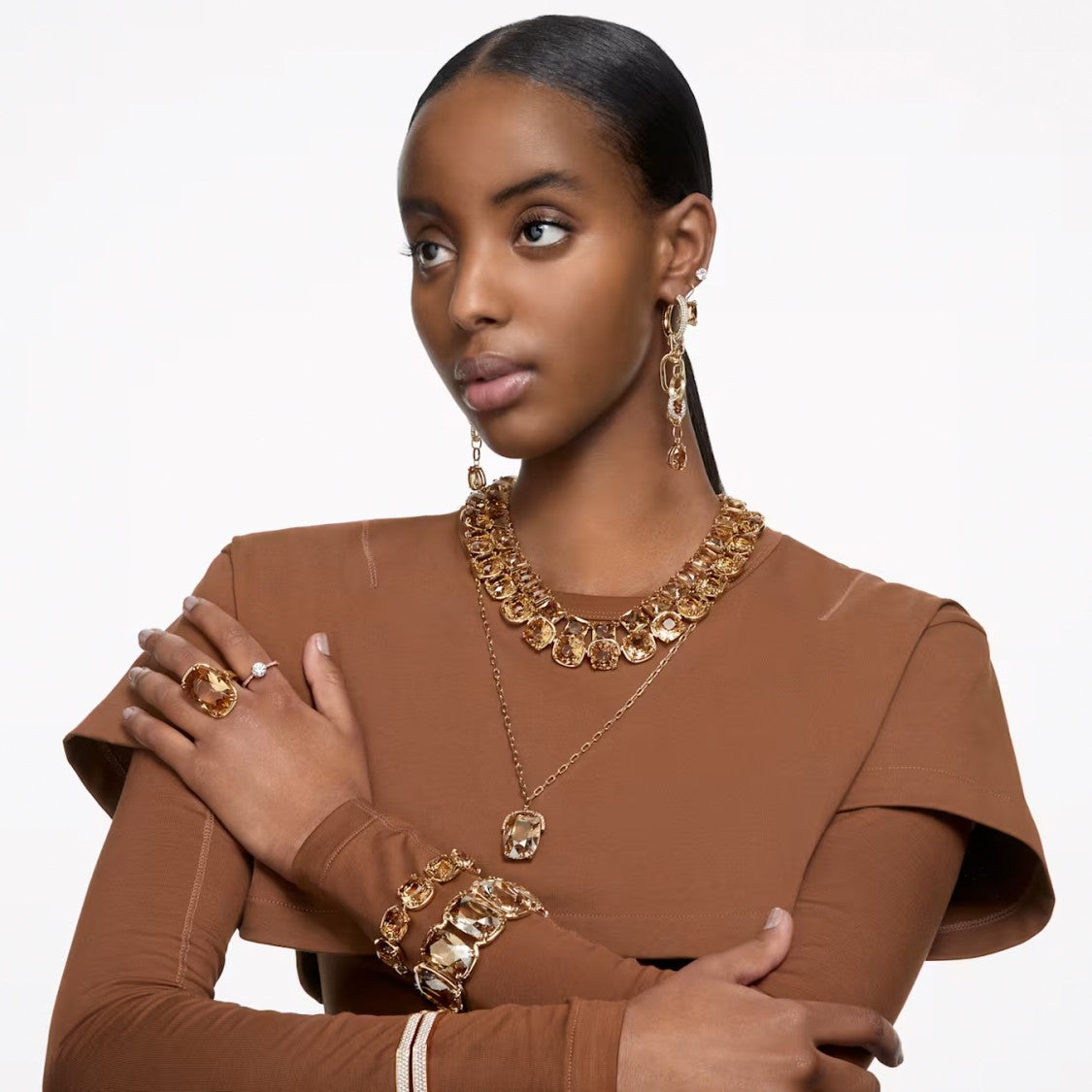 Swarovski Octagonal Bangle With Precision-Cut Pavé Crystals