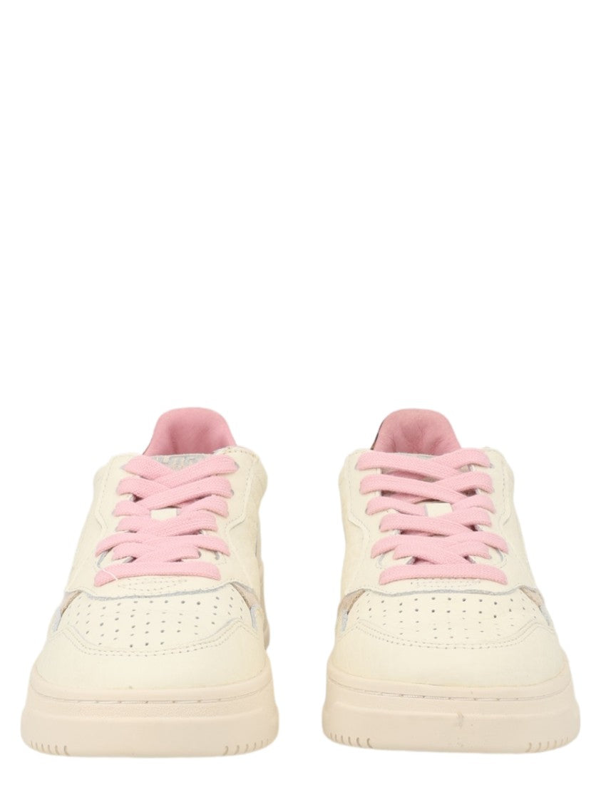 Autry Medalist Low Leopard Print Accent Leather Sneakers