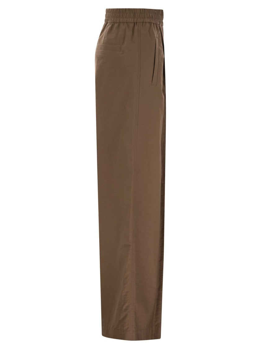 Brunello Cucinelli Loose Fit Cotton Trousers