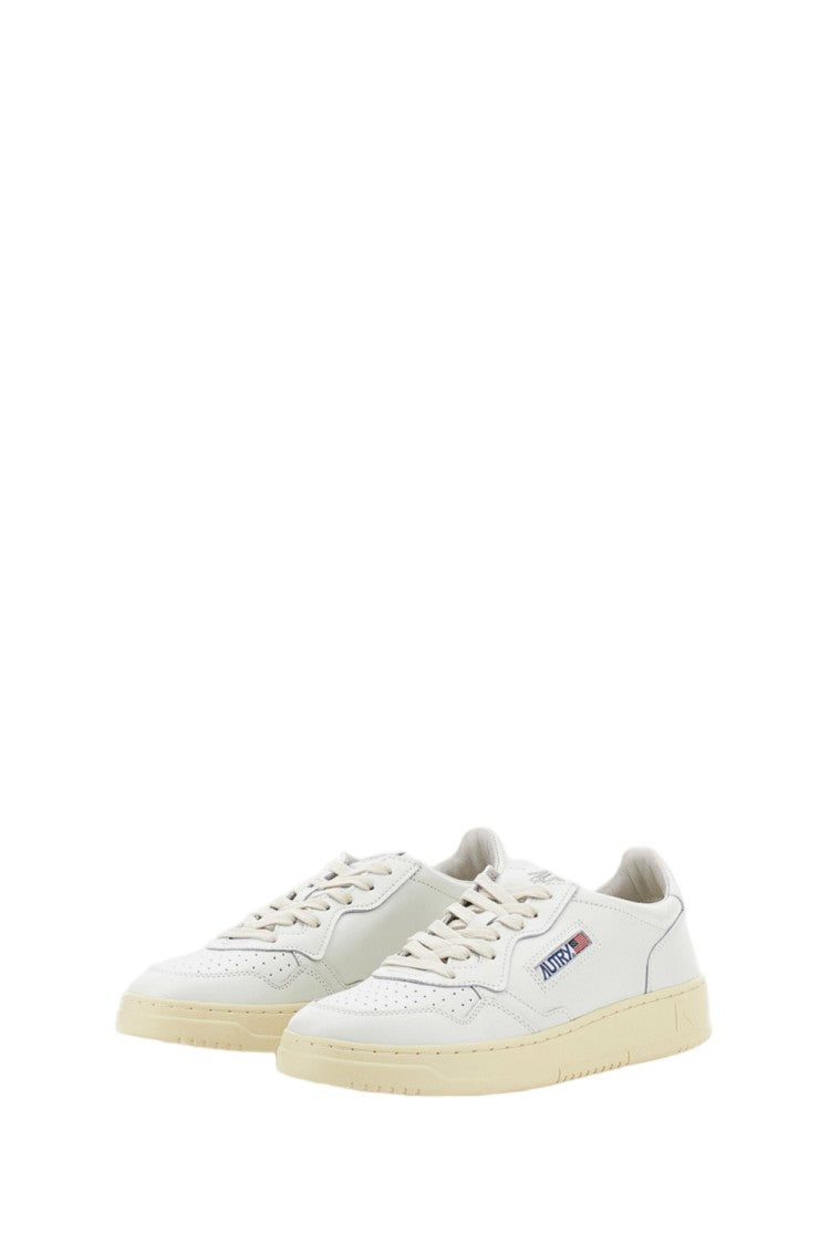 Autry White Medalist Low Leather Sneakers